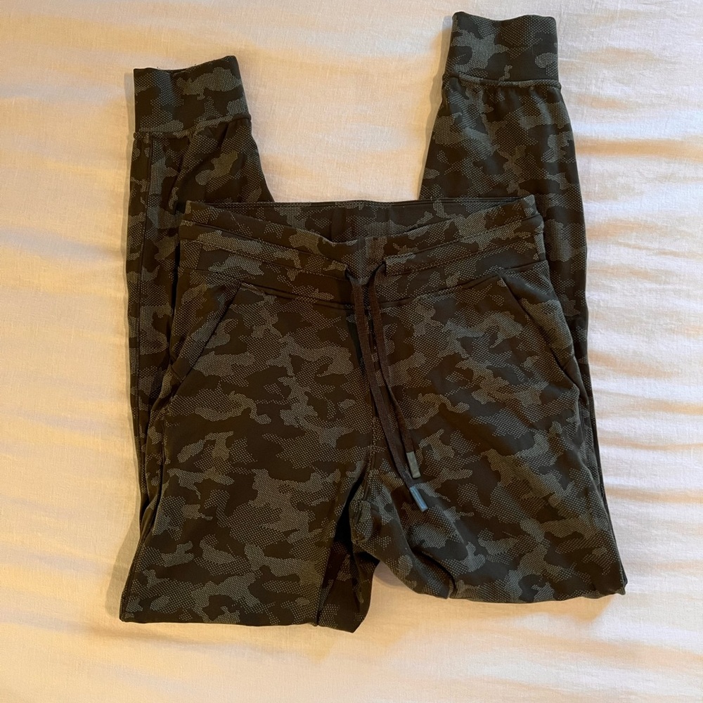 Lululemon Joggers